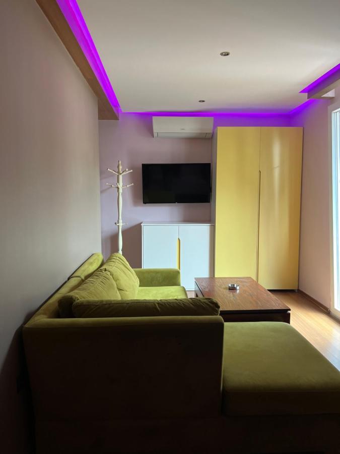 Vivi La Vita Hotel Tirana Exterior foto